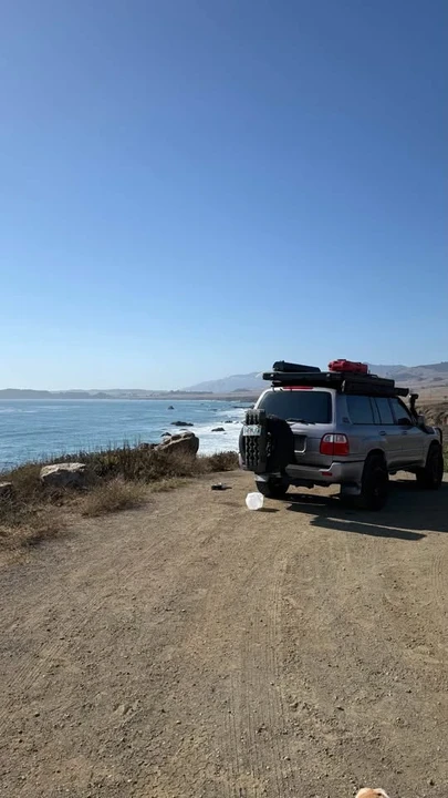 2001 Lexus LX 1st Gen - Image 2 of 19