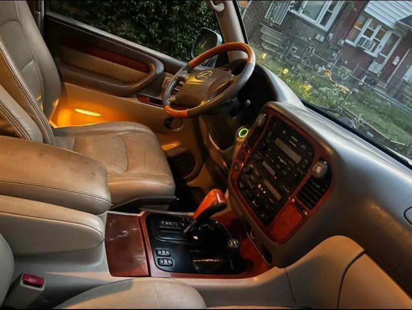 2001 Lexus LX 2nd Gen - Image 2 of 10