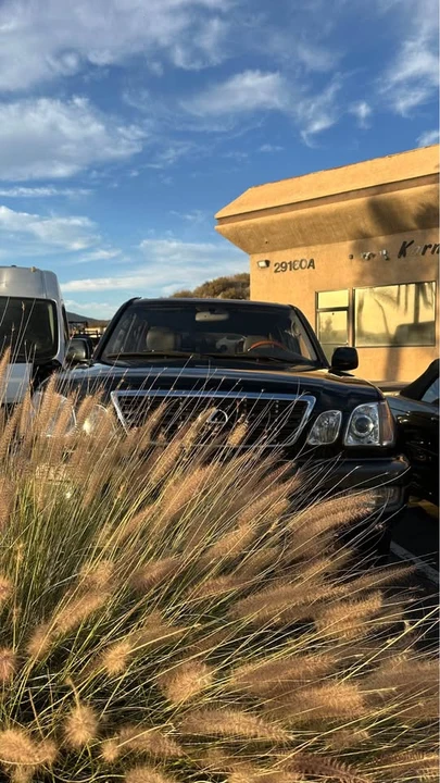 2001 Lexus LX 2nd Gen - Image 7 of 16