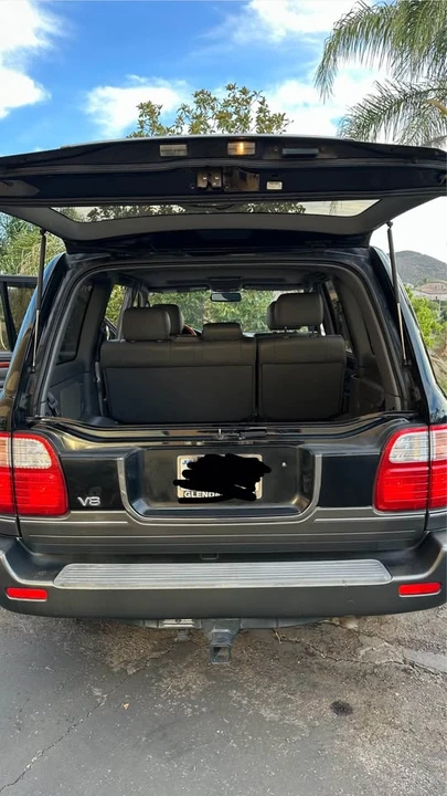 2001 Lexus LX 2nd Gen - Image 3 of 16