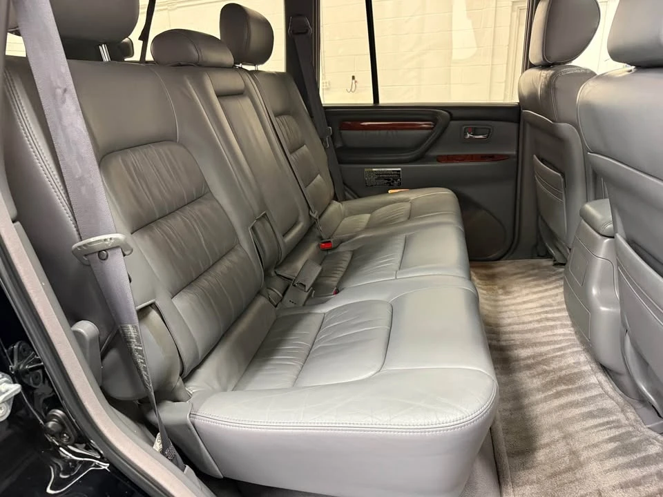 2001 Lexus LX 1st Gen - Image 17 of 17