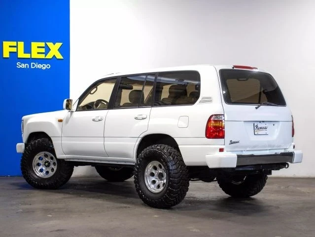 2001 Lexus LX 2nd Gen - Image 3 of 21