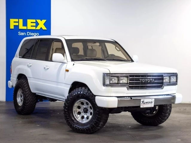 2001 Lexus LX 2nd Gen - Image 7 of 21