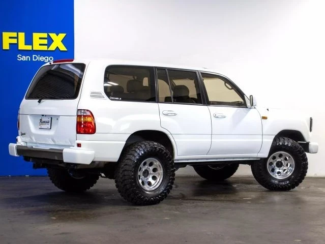 2001 Lexus LX 2nd Gen - Image 5 of 21