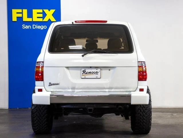 2001 Lexus LX 2nd Gen - Image 4 of 21