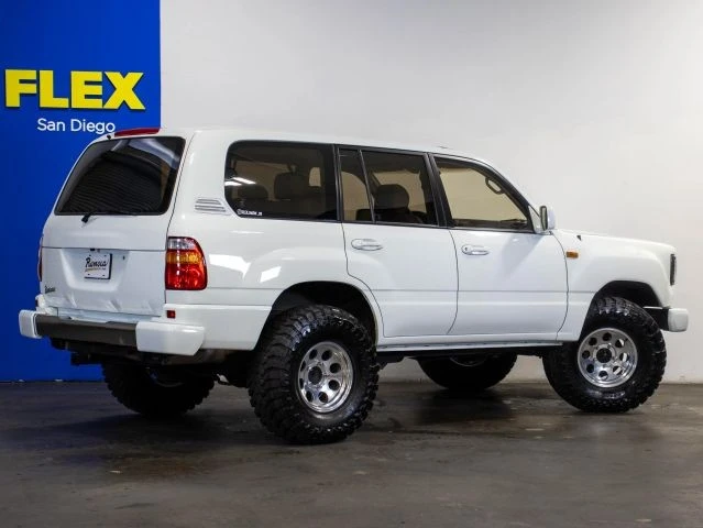 2001 Lexus LX 2nd Gen - Image 5 of 21