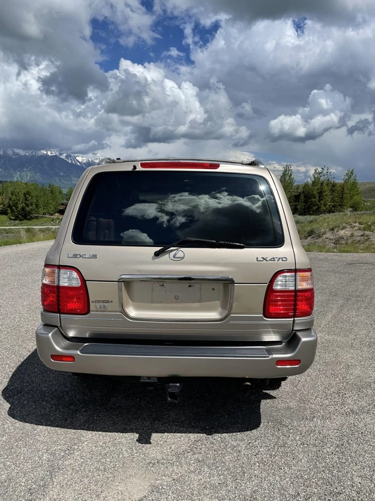 2001 Lexus LX 2nd Gen - Image 14 of 31