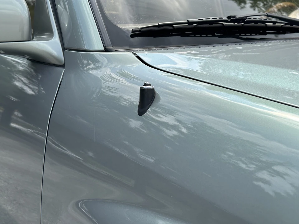2001 Lexus LX 2nd Gen - Image 23 of 31