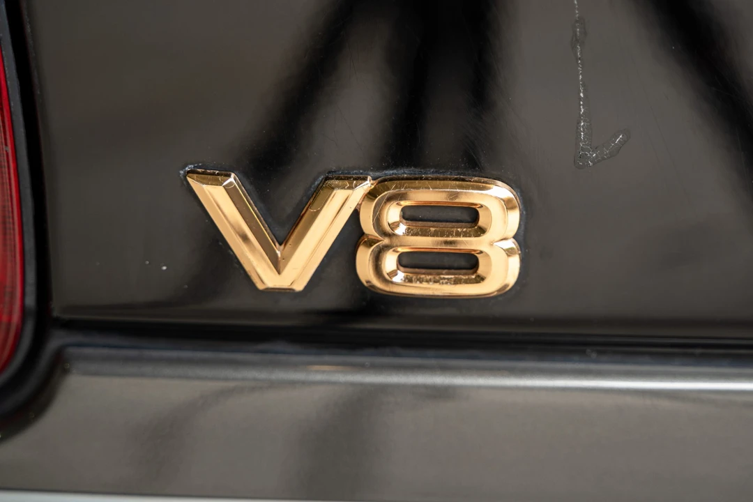 2001 Lexus LX 2nd Gen - Image 21 of 31