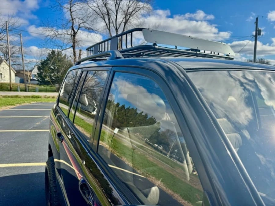 2001 Lexus LX 2nd Gen - Image 5 of 22