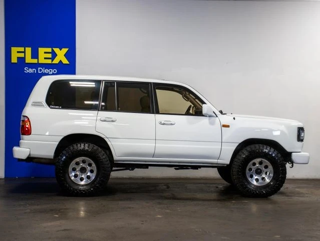 2001 Lexus LX 2nd Gen - Image 6 of 21