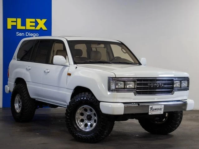 2001 Lexus LX 2nd Gen - Image 7 of 21
