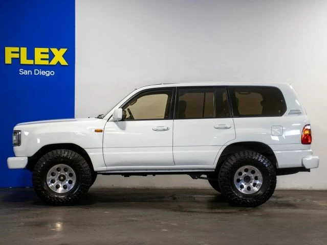 2001 Lexus LX 2nd Gen - Image 2 of 21