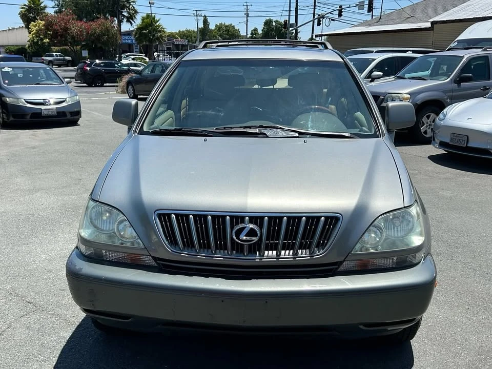 2001 Lexus RX 1st Gen - Image 8 of 20
