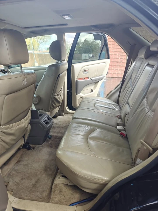 2001 Lexus RX 1st Gen - Image 5 of 8