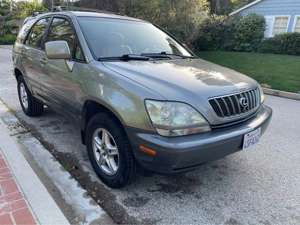 2001 Lexus RX 1st Gen - Image 7 of 10