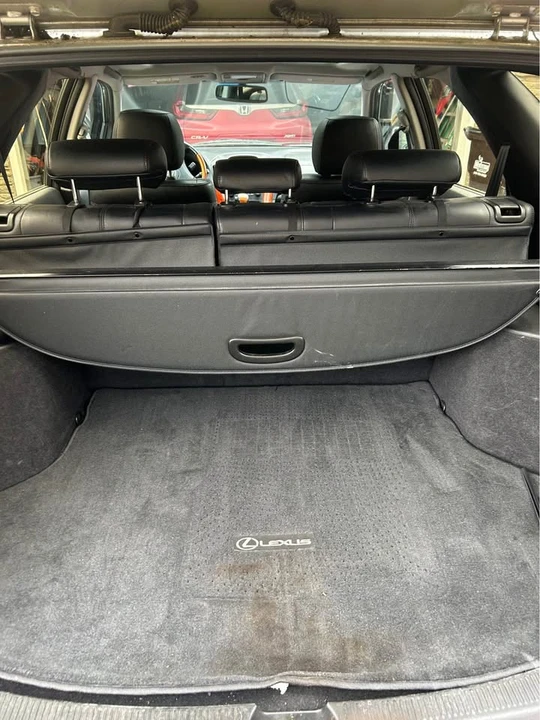 2001 Lexus RX 1st Gen - Image 9 of 10