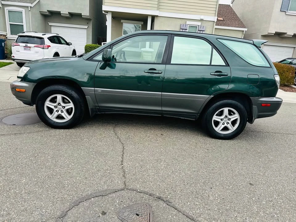 2001 Lexus RX 1st Gen - Image 6 of 16