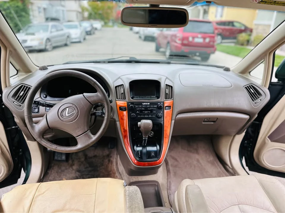2001 Lexus RX 1st Gen - Image 11 of 16