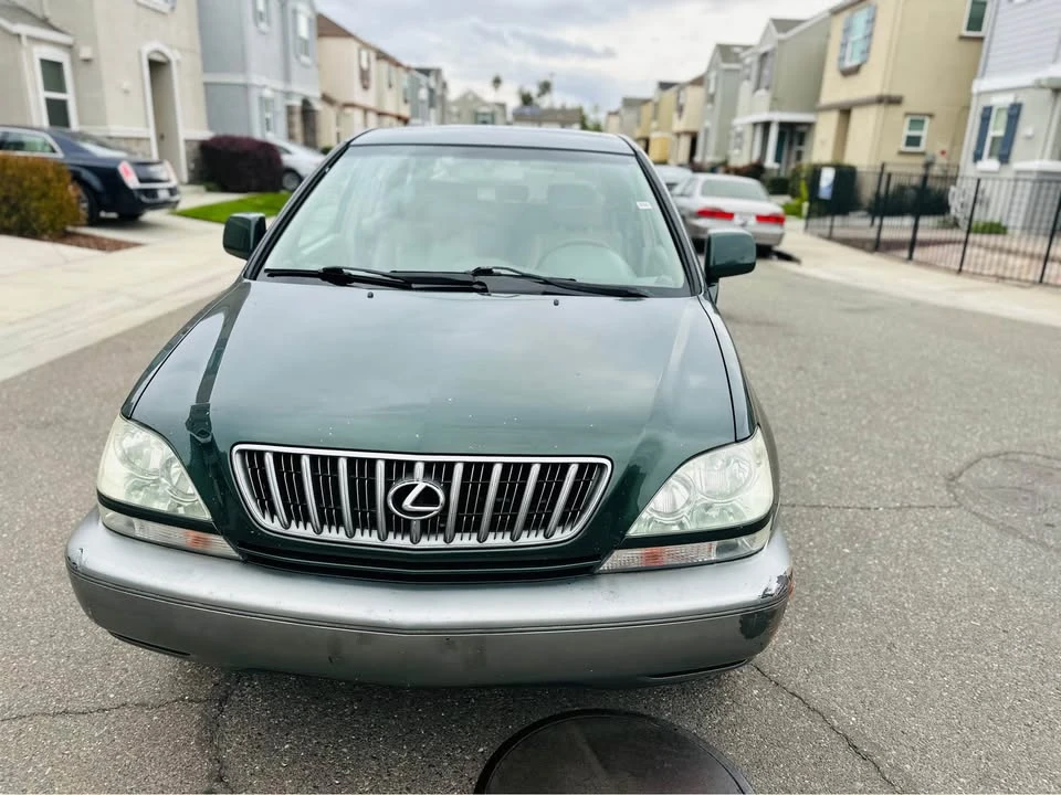 2001 Lexus RX 1st Gen - Image 3 of 16