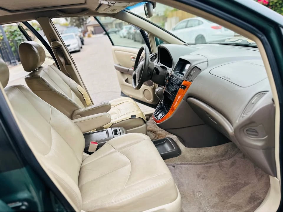 2001 Lexus RX 1st Gen - Image 14 of 16