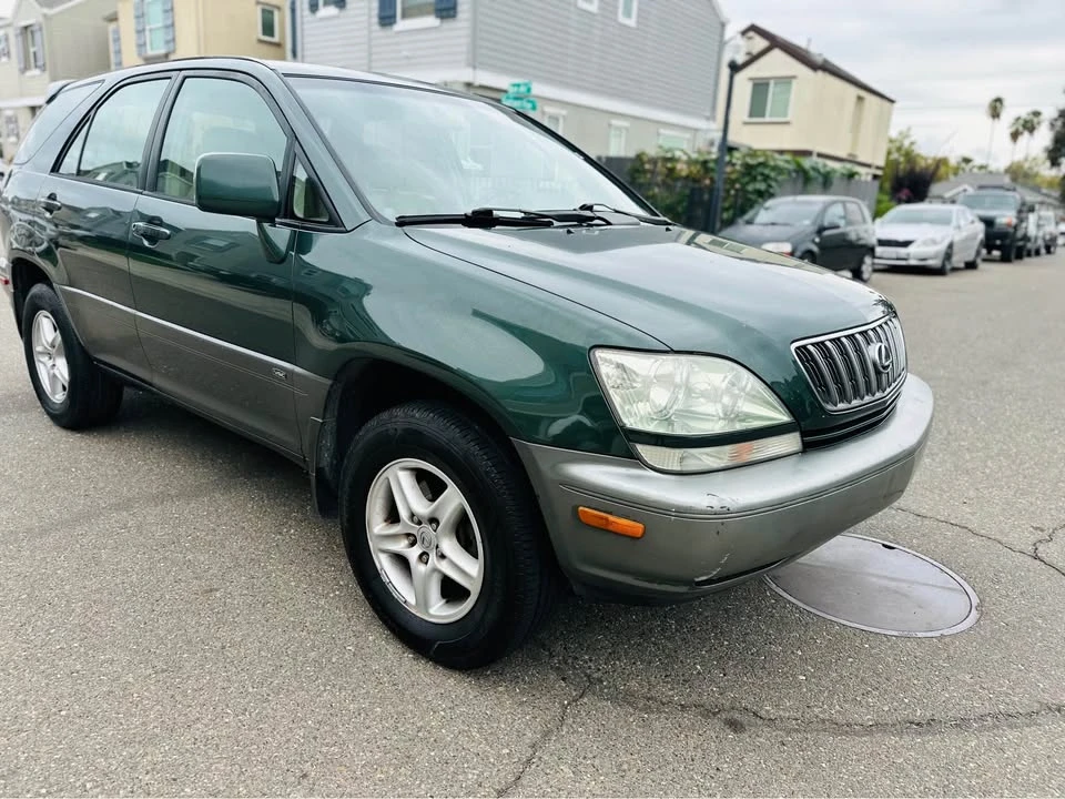 2001 Lexus RX 1st Gen - Image 2 of 16