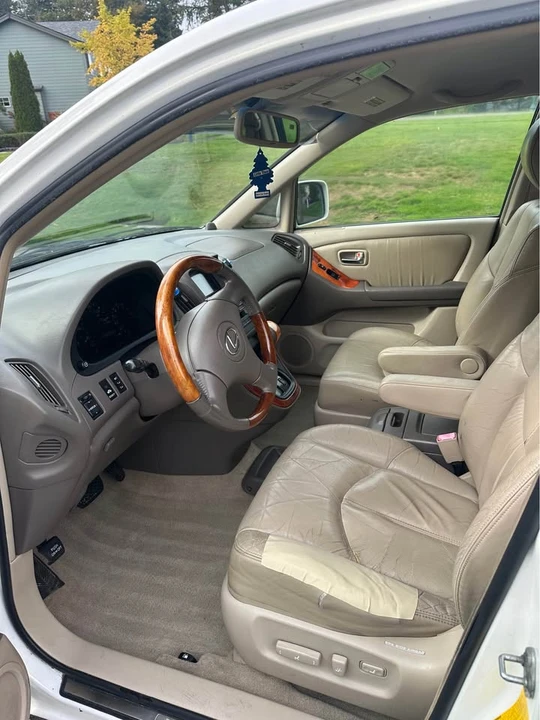 2001 Lexus RX 1st Gen - Image 4 of 14