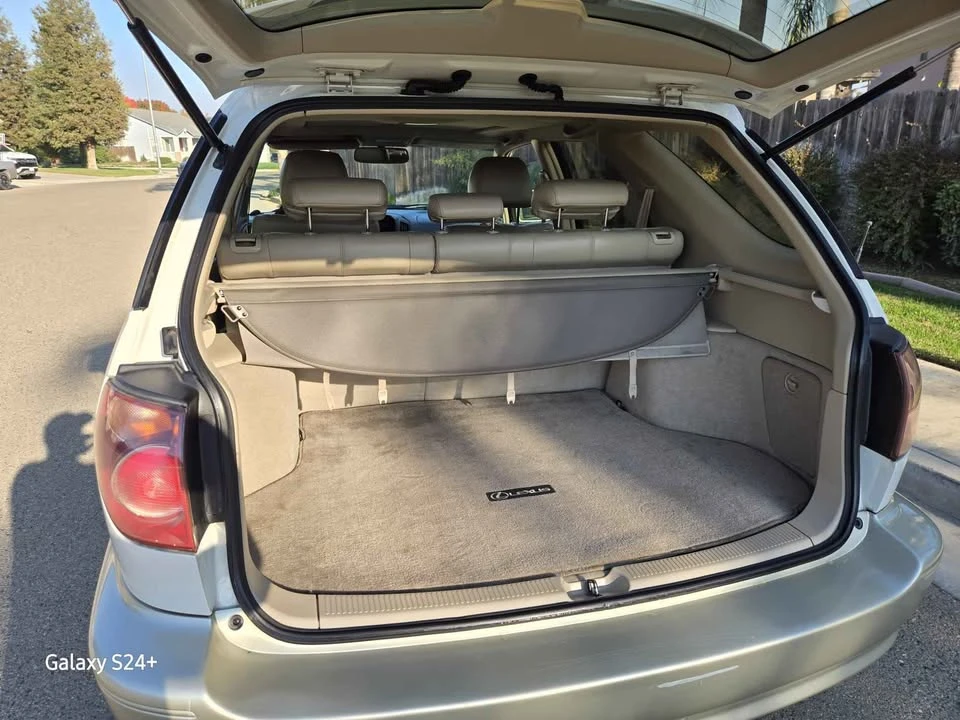 2001 Lexus RX 1st Gen - Image 3 of 12