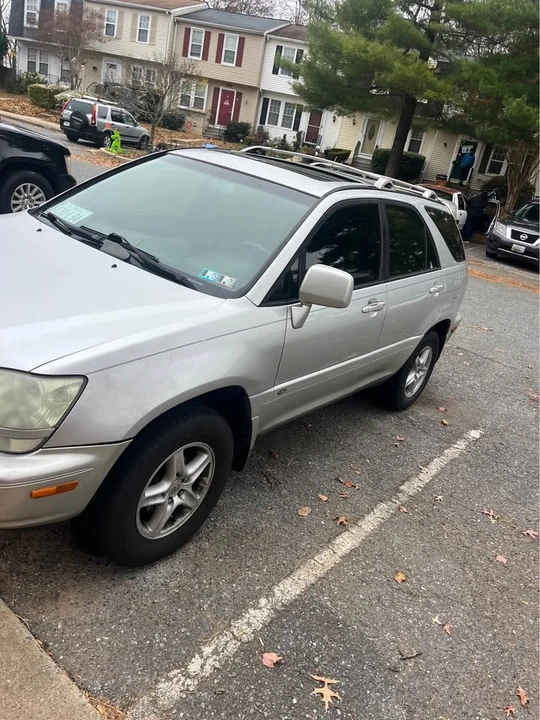 2001 Lexus RX 1st Gen - Image 3 of 6