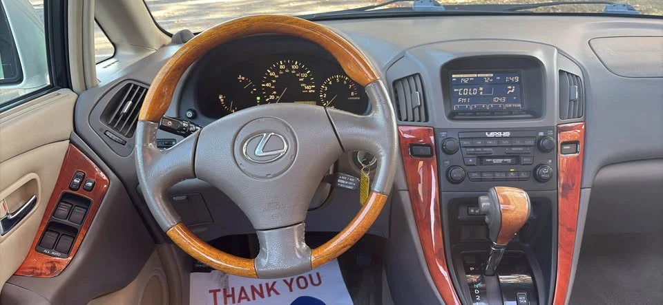 2001 Lexus RX 1st Gen - Image 14 of 19
