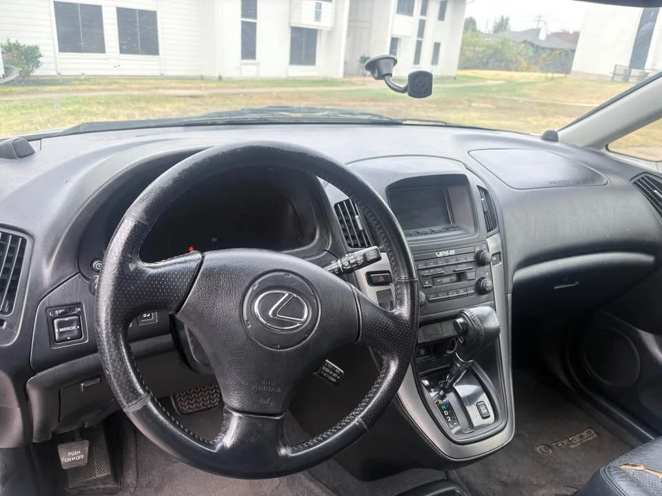 2001 Lexus RX 1st Gen - Image 8 of 14