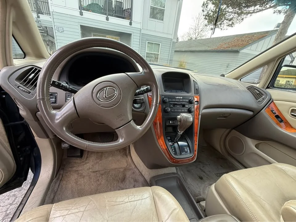 2001 Lexus RX 1st Gen - Image 6 of 9