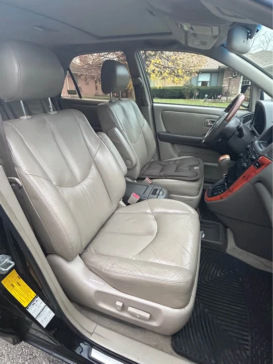 2001 Lexus RX 1st Gen - Image 5 of 9