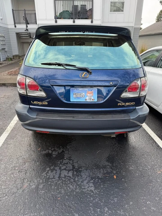 2001 Lexus RX 1st Gen - Image 5 of 9