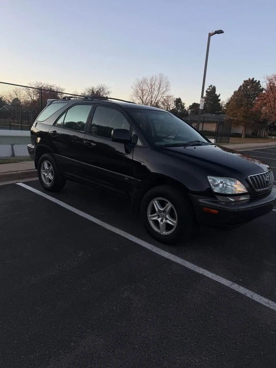 2001 Lexus RX 1st Gen - Image 8 of 15