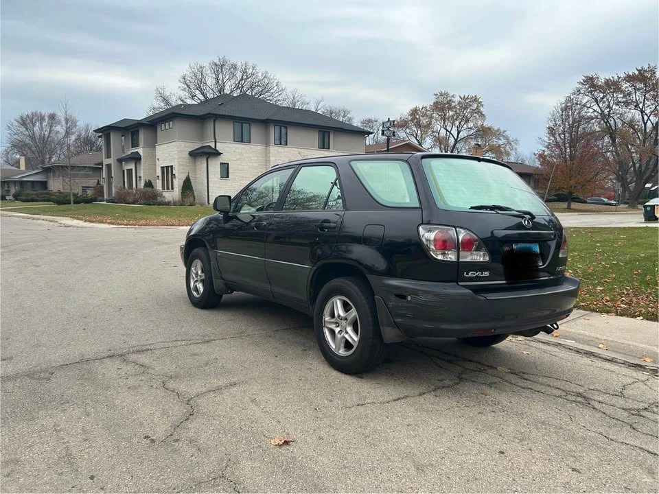 2001 Lexus RX 1st Gen - Image 2 of 9