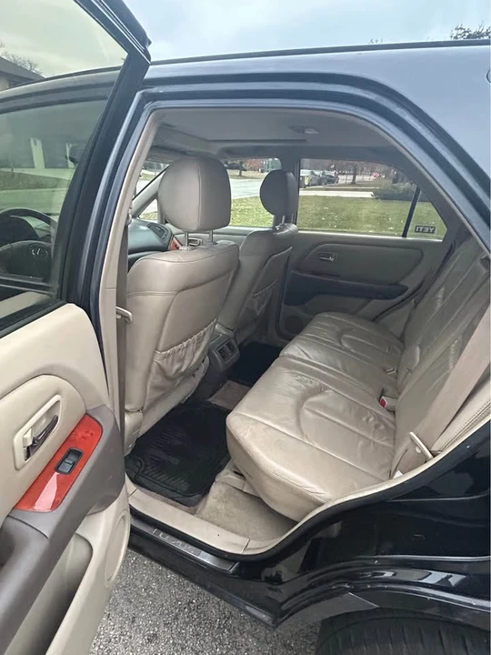 2001 Lexus RX 1st Gen - Image 6 of 9