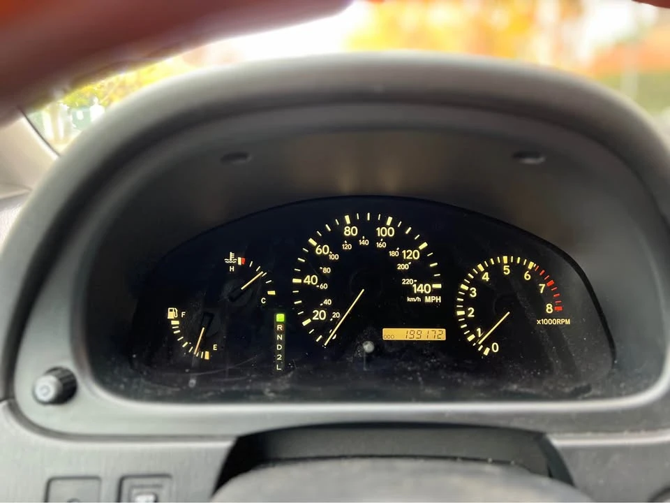 2001 Lexus RX 1st Gen - Image 10 of 15