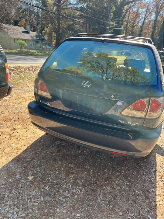 2001 Lexus RX 1st Gen - Image 2 of 6