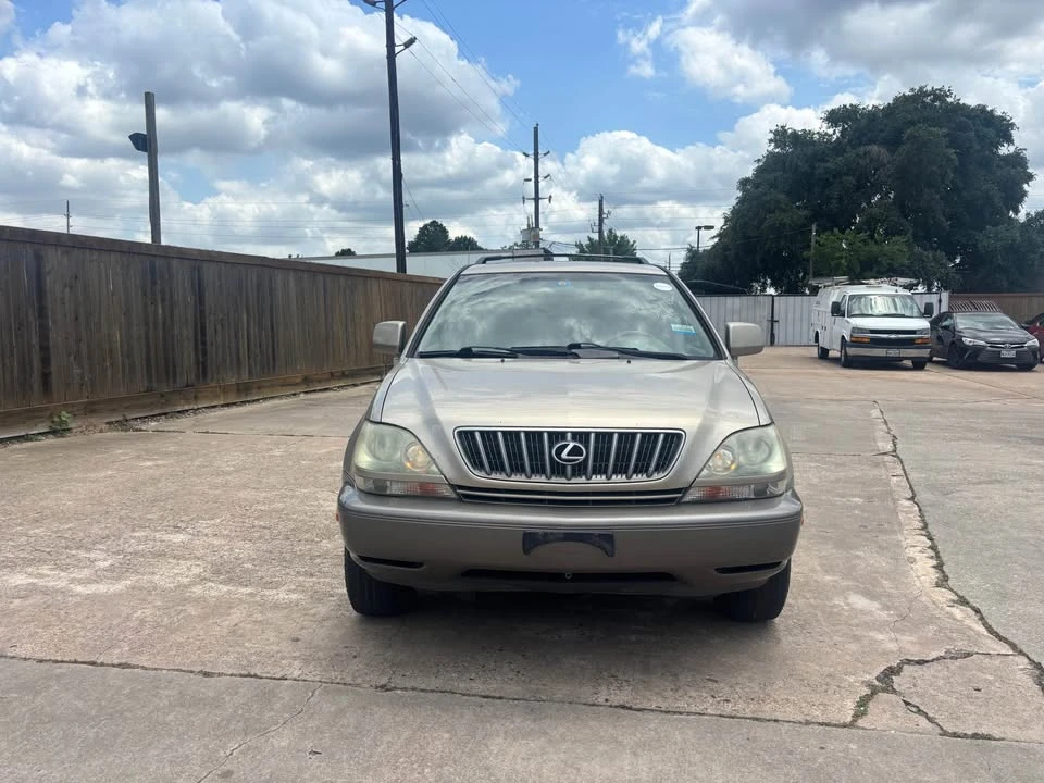 2001 Lexus RX 1st Gen - Image 2 of 12