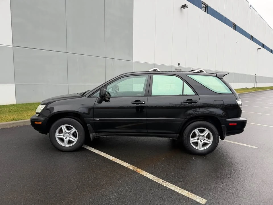 2001 Lexus RX 1st Gen - Image 6 of 17