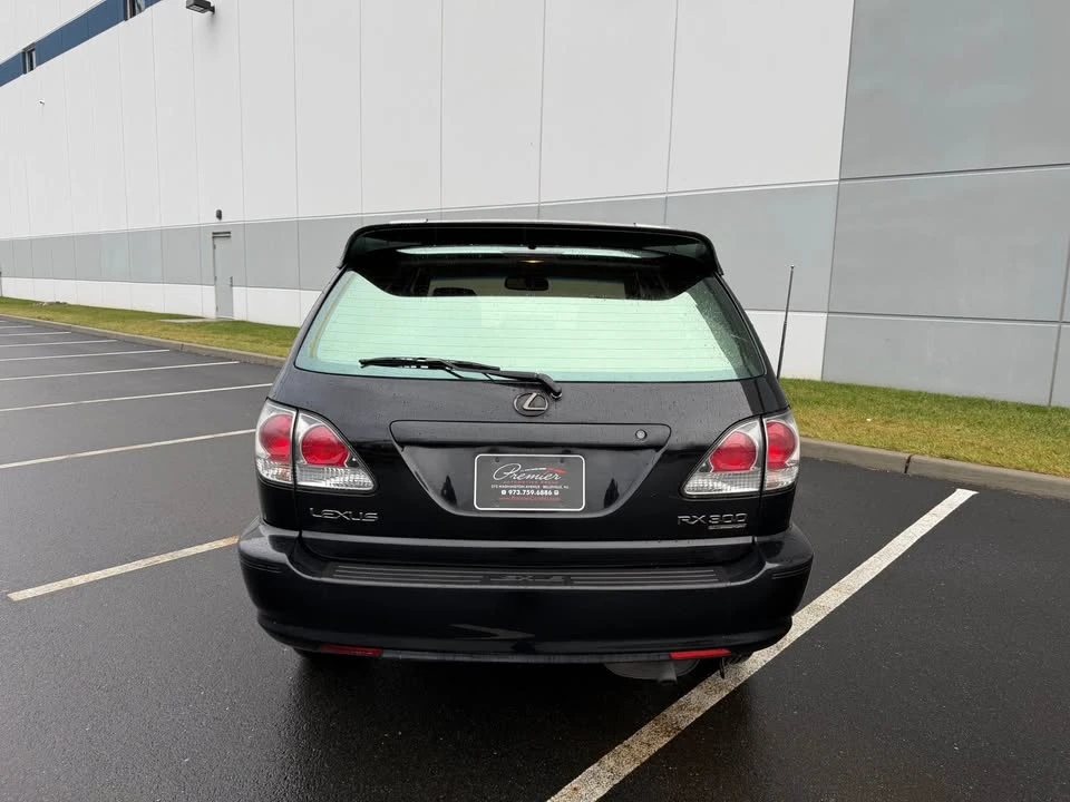 2001 Lexus RX 1st Gen - Image 4 of 17