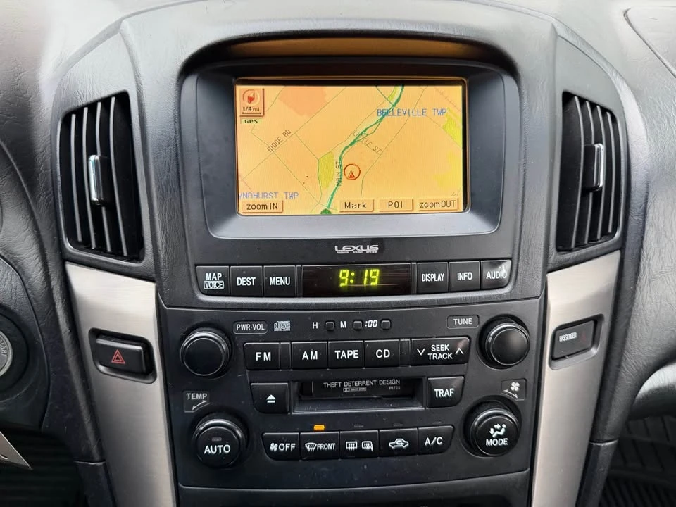 2001 Lexus RX 1st Gen - Image 16 of 17