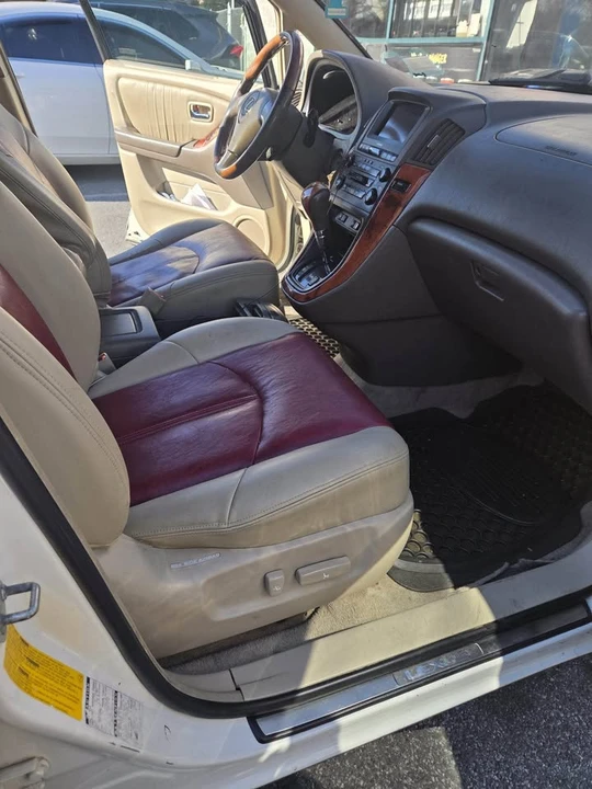2001 Lexus RX 1st Gen - Image 5 of 6