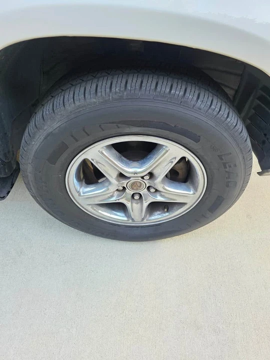 2001 Lexus RX 1st Gen - Image 14 of 16