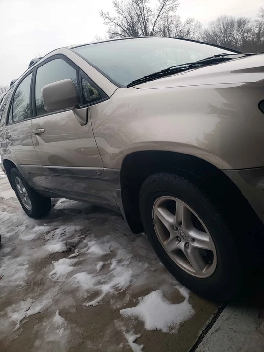 2001 Lexus RX 1st Gen - Image 8 of 8