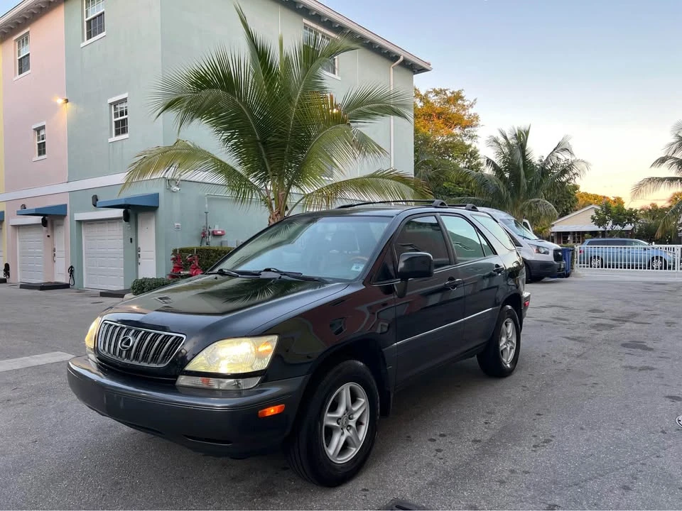 2001 Lexus RX 1st Gen - Image 7 of 19