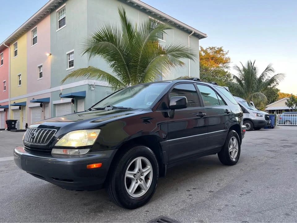 2001 Lexus RX 1st Gen - Image 6 of 19