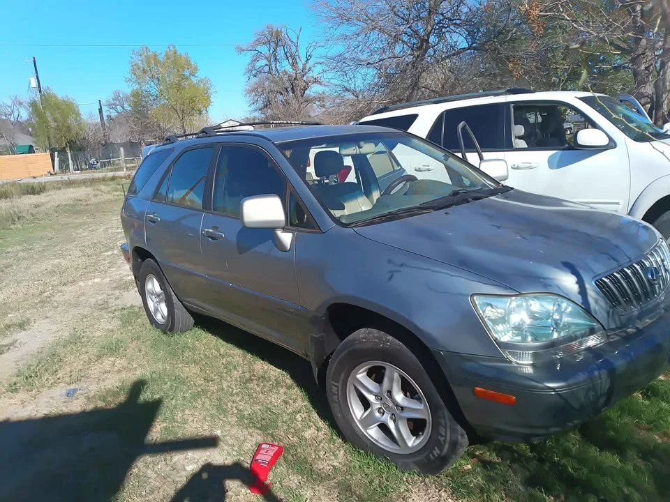 2001 Lexus RX 1st Gen - Image 7 of 10