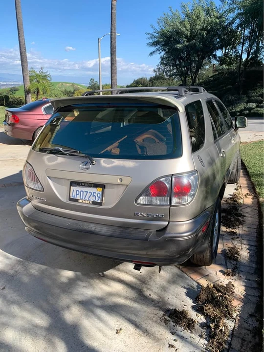 2001 Lexus RX 1st Gen - Image 5 of 20